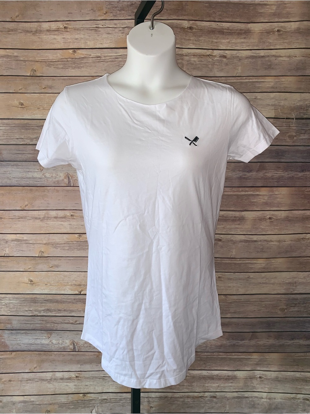 Distorted People White Women's Short-Sleeve Tee - Size Small